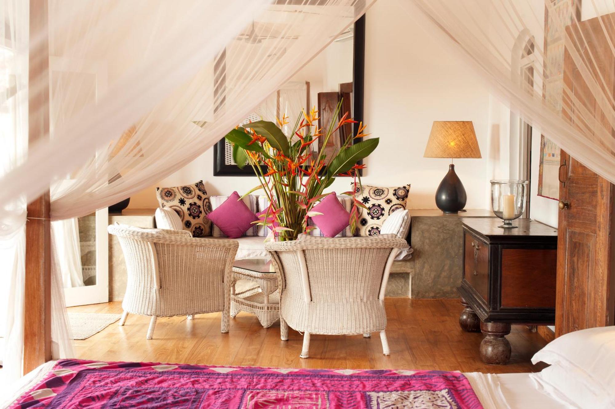A 03 Bedroom Villa In Galle Fort With Roof Terrace & Pool Exteriör bild