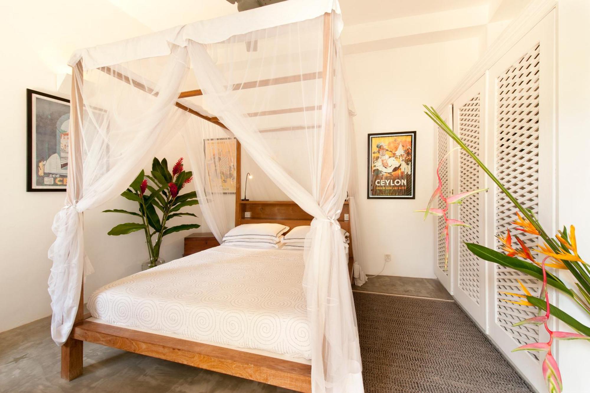 A 03 Bedroom Villa In Galle Fort With Roof Terrace & Pool Exteriör bild