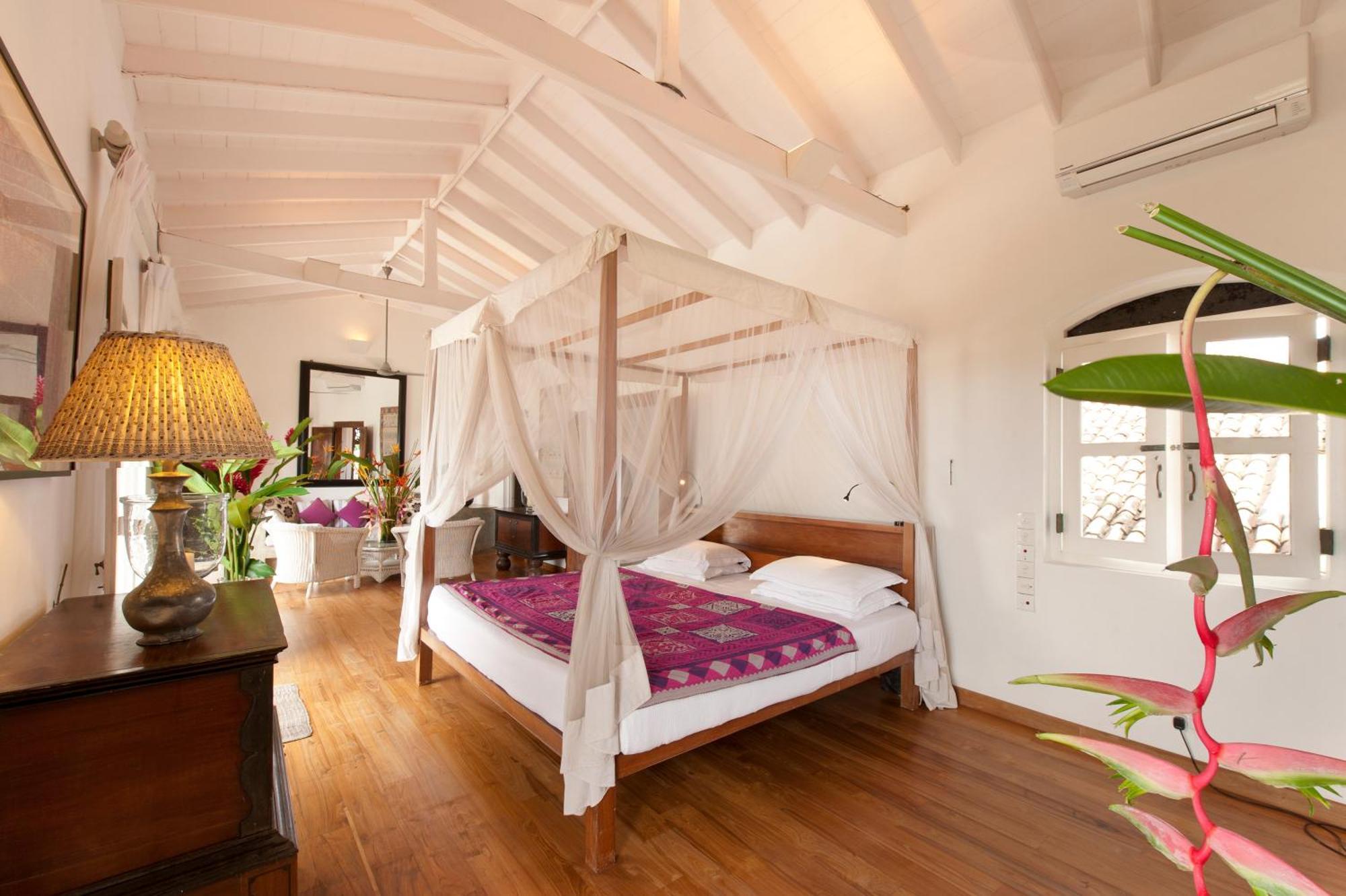 A 03 Bedroom Villa In Galle Fort With Roof Terrace & Pool Exteriör bild